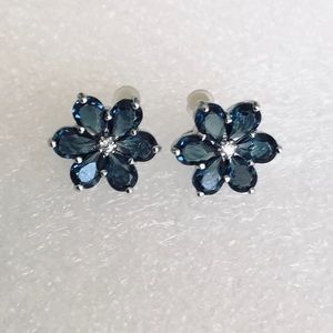 Simply Vera Sterling Flower Earrings